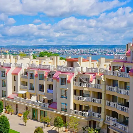 саут на плажа 2 - South On The 2 Apartment Warna