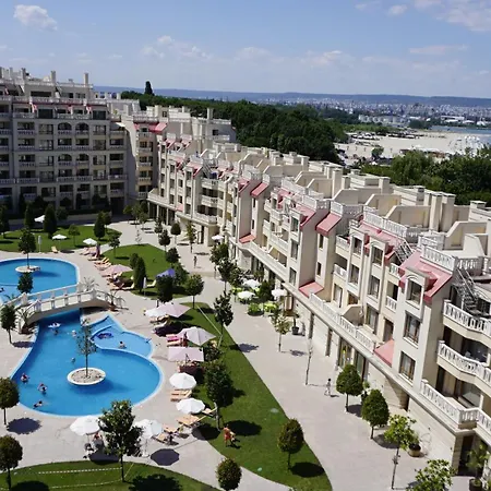 Apartment саут на плажа 2 - South On The 2 Warna